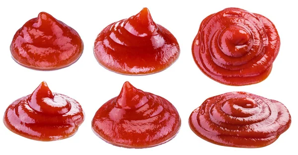화이트 백그로에 분리된 토마토 소스 또는 케첩 웅덩이 세트 — 스톡 사진