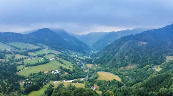 Gyönyörű Panoráma Nyílik Hegyekre Hegyekre Annaberg Város Közelében Lilienfeld Alsó — Stock Fotó