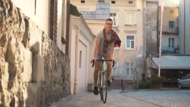 Viaggiare in bicicletta — Video Stock