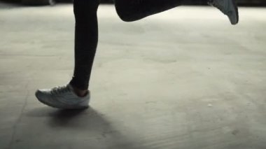 Kadın Jogs kapalı