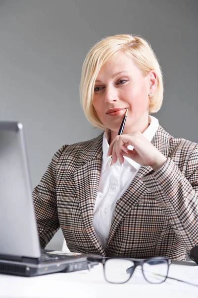 Gerente de Bussinesslady en Workplace — Foto de Stock