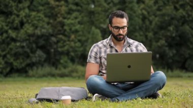 Ev ödevi ile ilgili öğrenci