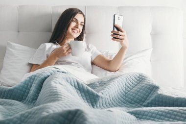 Sabah Skype çağrısı