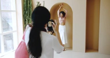 Studio'da Kadın Model Photosession