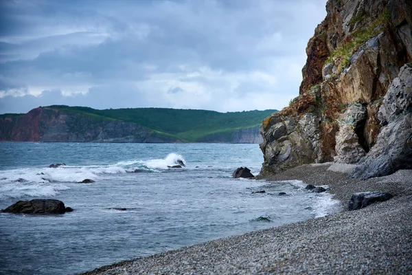 Bela Praia Vista Para Mar Pela Manhã — Fotografia de Stock