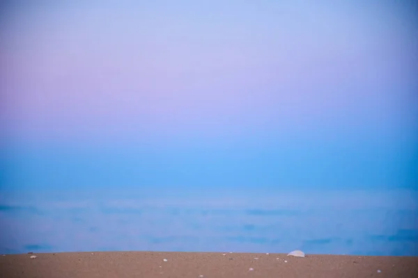 Bela Praia Vista Para Mar Pela Manhã — Fotografia de Stock