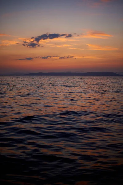 Riflessione Del Tramonto Nel Mare — Foto Stock