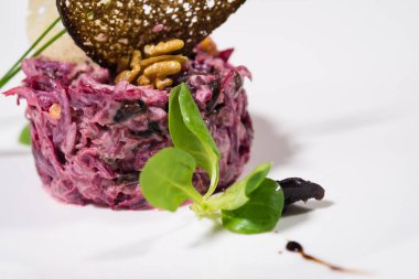 Tabak yakın görüntüsünde lezzetli yemek