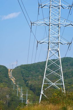 elektrik ve yüksek voltaj kulesi 