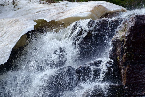 River Flowing Close View — Stock Photo, Image