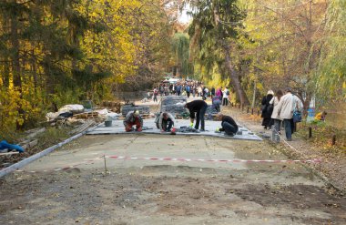 kaldırım Uman Park İnşaat işçileri