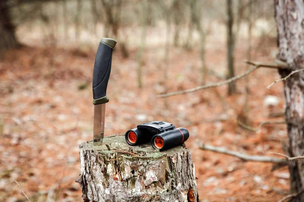 Binoculars Tourist Knife Stump Autumn Forest — Stock Photo, Image