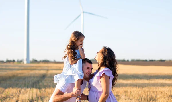 Happy Young Husband Pregnant Wife Little Girl Father Shoulders Field — Stock Photo, Image