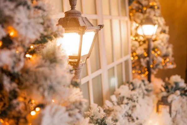 美しく装飾されたクリスマスルーム — ストック写真
