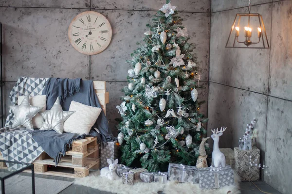 Mooie Versierde Kerstkamer — Stockfoto