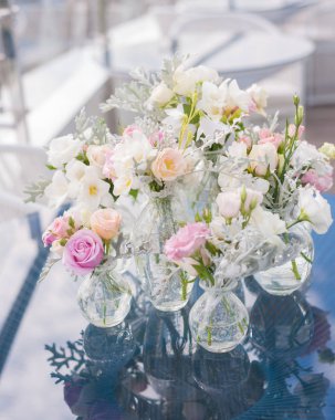 Güzel düğün süslemeleri ve çikolatalar 