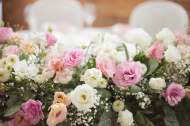 Güzel düğün süslemeleri ve çikolatalar 