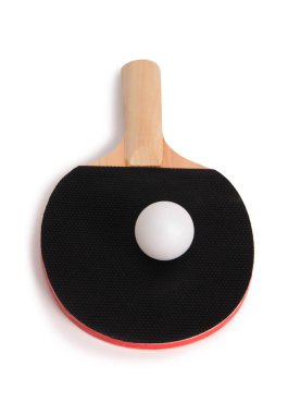 Ahşap Masa Tenisi raket ve top beyaz arka plan üzerinde