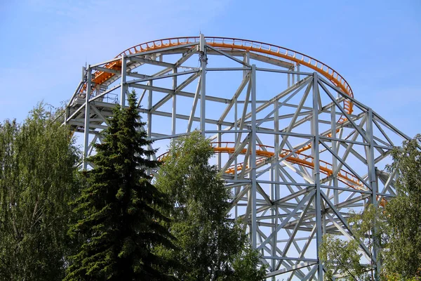 Roda Gigante Grande Parque Diversões Fundo Céu — Fotografia de Stock