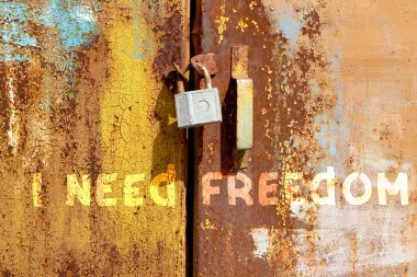 Metal kapı özgürlük için arama kelimeleri