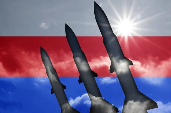 Drapeau Russie Fusée Dans Conflit Militaire — Photo