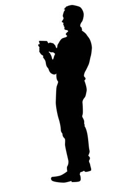 Adam beyaz arka plan üzerinde smartphone ile
