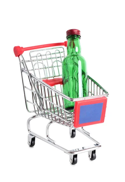 白色背景上的金属推车惠特瓶从商店 — 图库照片