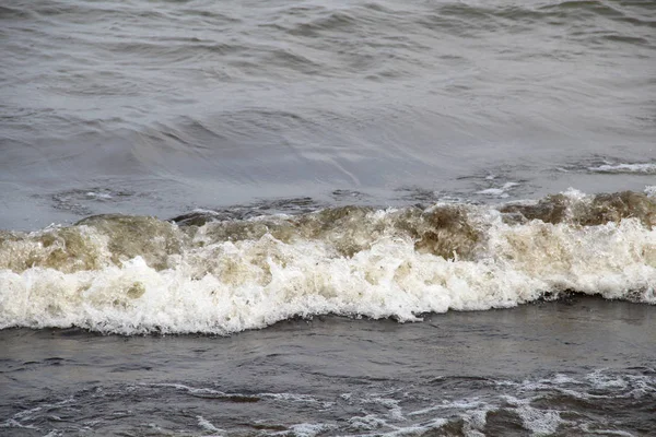 Grandi Onde Mare Spiaggia Sabbia — Foto Stock