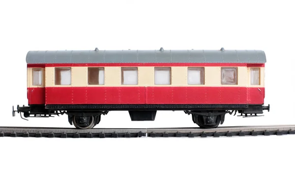 Modell Einer Dampflokomotive Mit Zisterne Auf Schienen Auf Weißem Hintergrund — Stockfoto