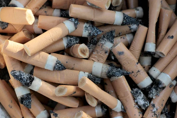 Dirty Cigarette Butts Metal Bowl — Stock Photo, Image