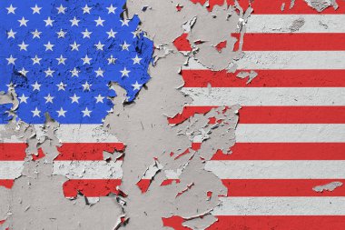Amerikan bayrağı eski bir duvarda soyulmuş boyayla