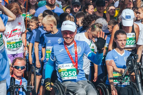 Septembrie 2018 Minsk Belarus Semimaraton Minsk Grup Oameni Care Încălzesc — Fotografie, imagine de stoc