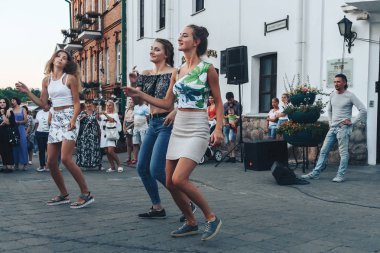 Eylül, 1, 2018 - Minsk, Beyaz Rusya: Sokak Şenlikleri akşam City