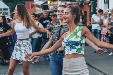 Eylül, 1, 2018 - Minsk, Beyaz Rusya: Sokak Şenlikleri akşam City