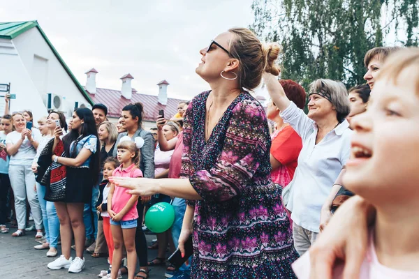 Eylül, 1, 2018 - Minsk, Beyaz Rusya: Sokak Şenlikleri akşam City