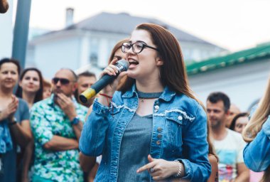 1 Eylül 2018 Minsk Beyaz Rusya sokak Şenlikleri akşam şehrin