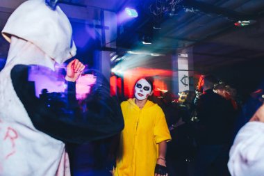 Ekim 28-29, 2017 - Minsk, Beyaz Rusya: Halloween, grup parti eğleniyor insan en iyi parti sanat alanı, adanmış