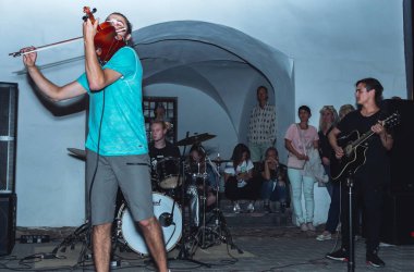 1 Eylül 2018 Minsk Beyaz Rusya sokak Şenlikleri akşam şehrin