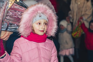 30 Aralık 2018 Minsk Belarus Yeni Yıl kutlamaları şehir meydanında.