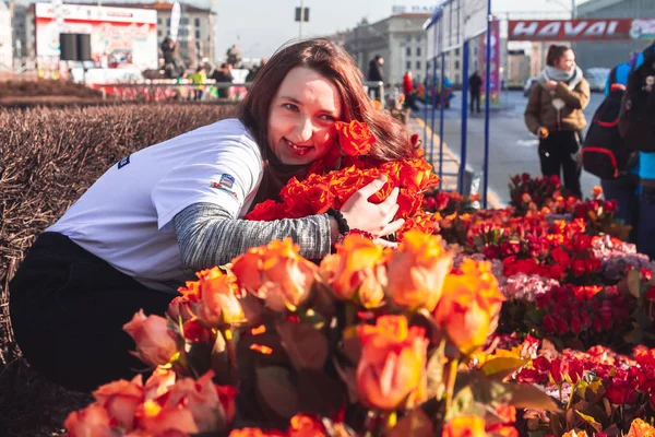 Marzo 2019 Minsk Belarús Día Mujer Carrera Marzo Muchacha Parada — Foto de Stock