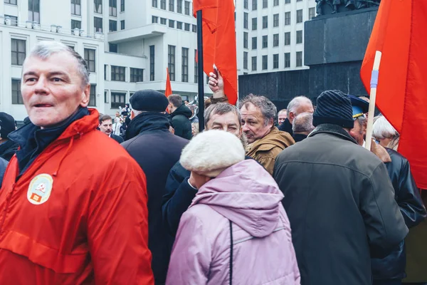 Ноября 2018 Года Минск Юбилей Великой Октябрьской Социалистической Революции Группа — стоковое фото