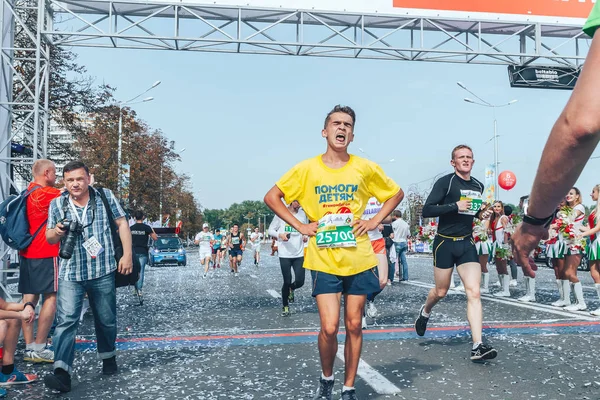 Září 2018 Minsk Bělorusko Poloviční Marathón Minsk 2018 Muži Jezdí — Stock fotografie