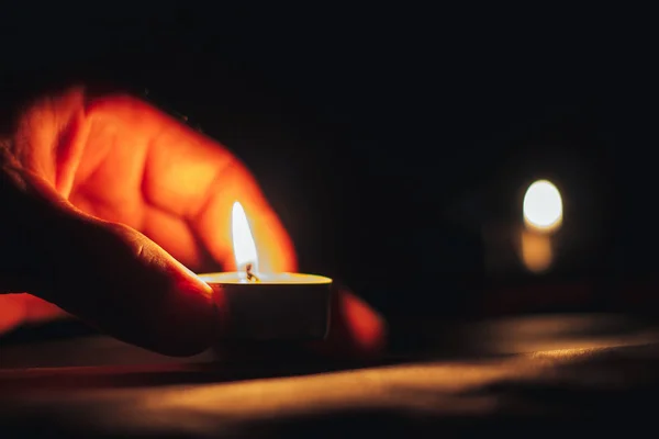 記念の日国際ホロコースト記念の日キャンドルが燃える — ストック写真