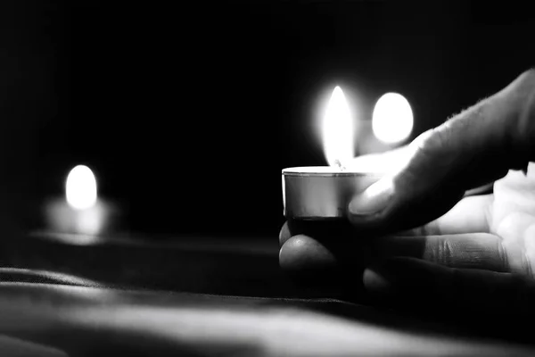 Gedenktag Internationaler Holocaust-Gedenktag Die Kerze brennt — Stockfoto