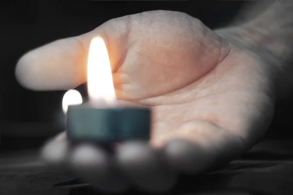 Memorial Day Internationale Holocaust Herdenkingsdag De kaars brandt — Stockfoto