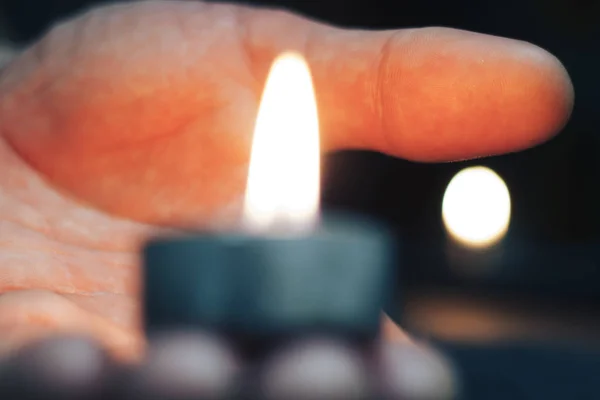 Memorial Day Mezinárodní den památky na holocaust Svíčka hoří — Stock fotografie