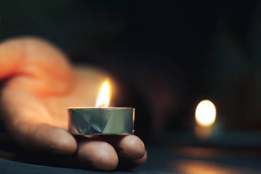 Anma Günü Uluslararası Soykırım Anma Günü Mumlar yanıyor