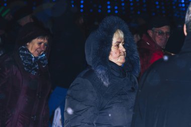 29 Aralık 2018 Minsk Beyaz Rusya sokak şenlikleri akşam şehrin