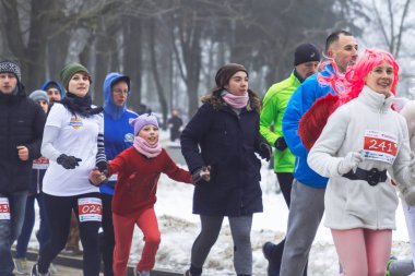 9 Şubat 2019 Minsk Belarus Koşusu 14 Şubat 'ta Qahanna' ya adanmıştır.