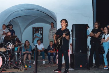 1 Eylül 2018 Minsk Beyaz Rusya sokak Şenlikleri akşam şehrin